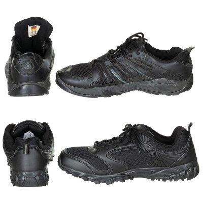 Zoomaa kuva kohteesta Saksan puolustusvoimien harjoituskengät